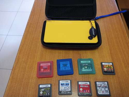 Nintendo DSi XL